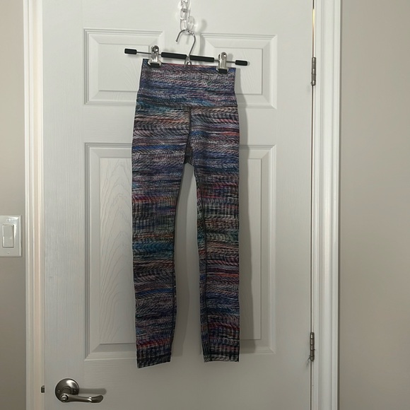 Yoga pants - Picture 1 of 1